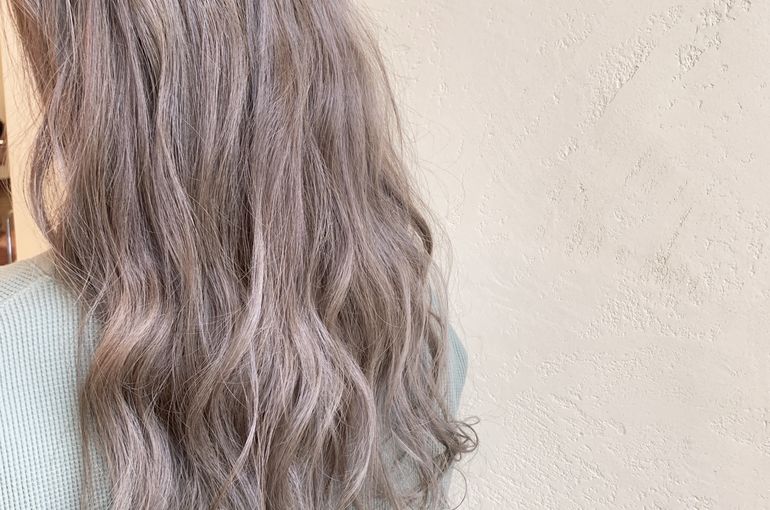 ロング グレーアッシュ R S Hair Yasu 西大寺の美容室 R S Hairがブログにてお客様に旬の情報をお届け